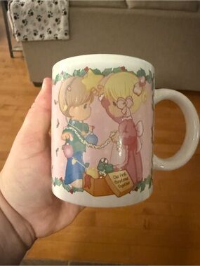 Precious moments vintage  holiday mug